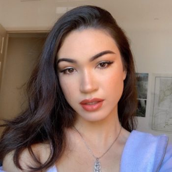 Profilo di Maria-julia