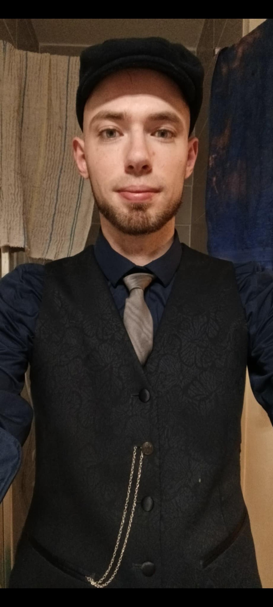 Profilo di Louis-charles